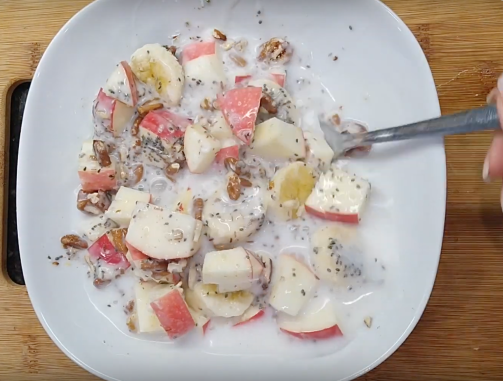 Crunchy Healthy Cereal Bowl