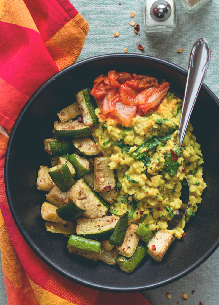 Curry Oatmeal with Roasted Veggies